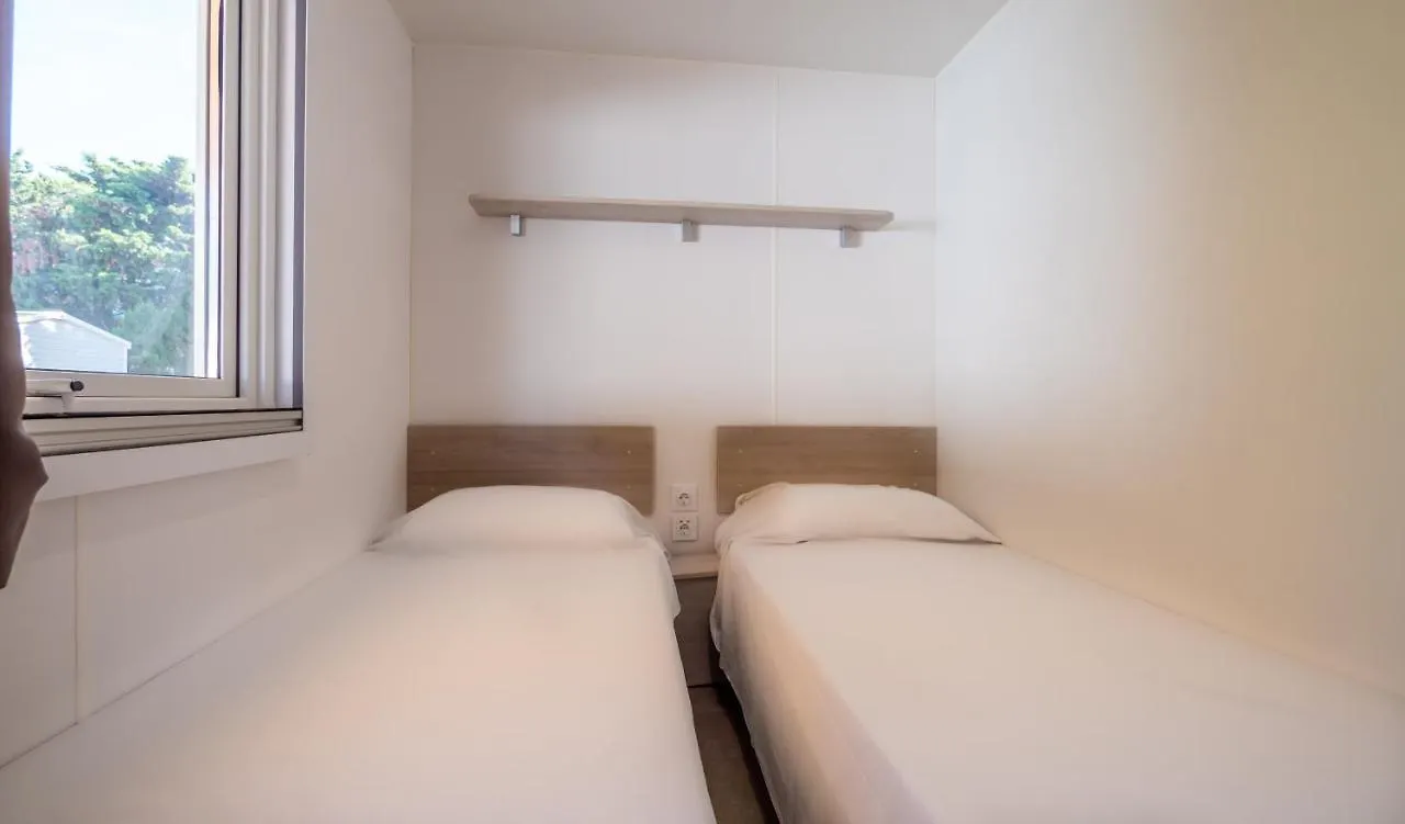 Vacanceselect Mobil Homes - Camping Kim'S  Palafrugell